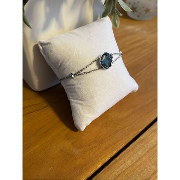 Swarovski Blue Crystal Heap Cushion Rhodium Plated Bracelet - Picture 7 of 10